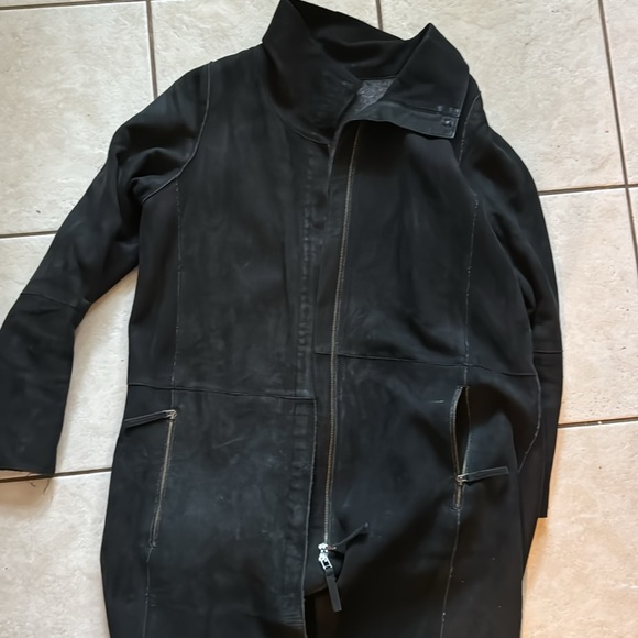 Danier suede coat with warm wool lining. In great used condition. - Picture 2 of 7